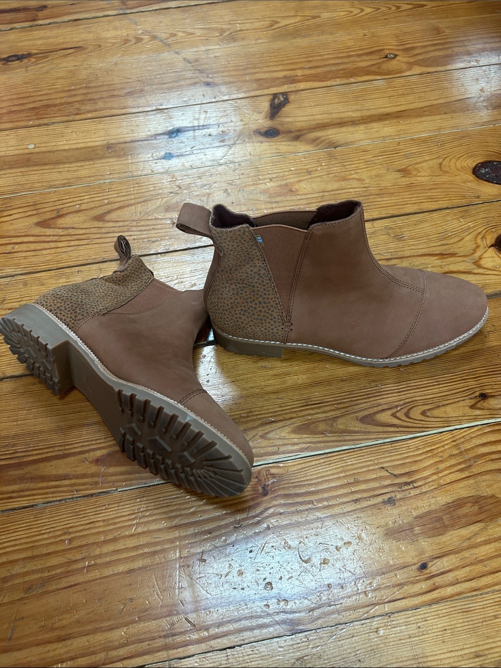 Toms Tan Chelsea Booties with Textured Heel